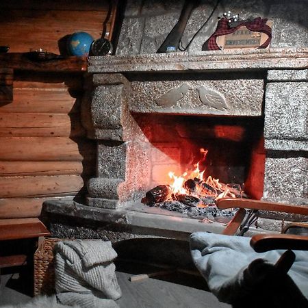 Lodges Veis Kamenice ภายนอก รูปภาพ
