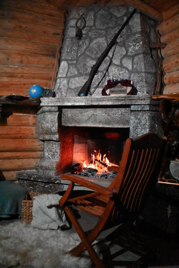 Lodges Veis Kamenice ภายนอก รูปภาพ